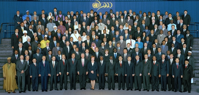 <p><em>Group photo of world leaders attending the United Nations Millennium Summit (Sept 2000)</em></p>